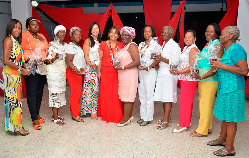 Las mujeres BIT exaltaron a 13 lideresas de Buenaventura
