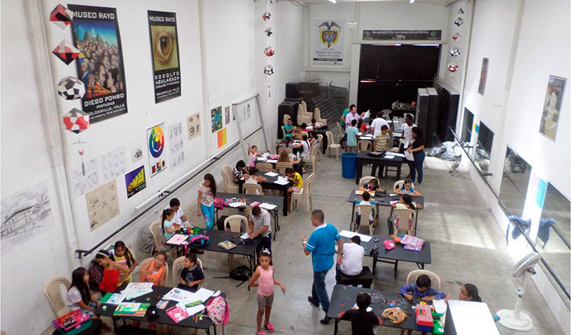 La  formación y creación artística  del Valle del Cauca es reforzada con el programa "Después de Clases"