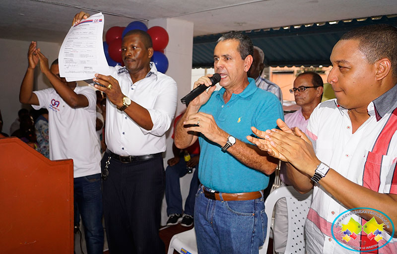 Bernardino Qui&ntilde;ones, ya tiene aval del Partido Cambio Radical