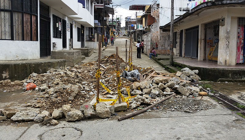 Hidropacífico avanza en la reposición de redes de alcantarillado en dos barrios de Buenaventura