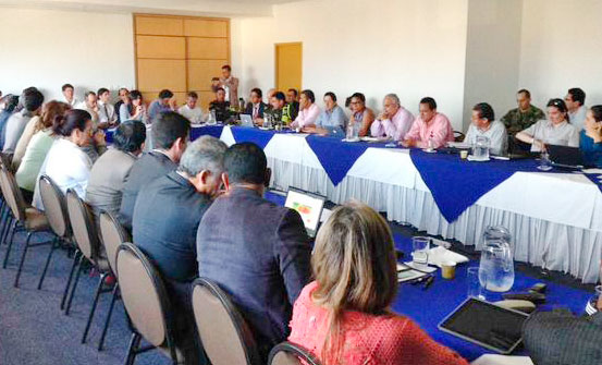 Por trabajos de la doble calzada entre Loboguerrero y Mediacanoa se creó un comité de seguimiento y se ajustaron los horarios del cierre de la vía