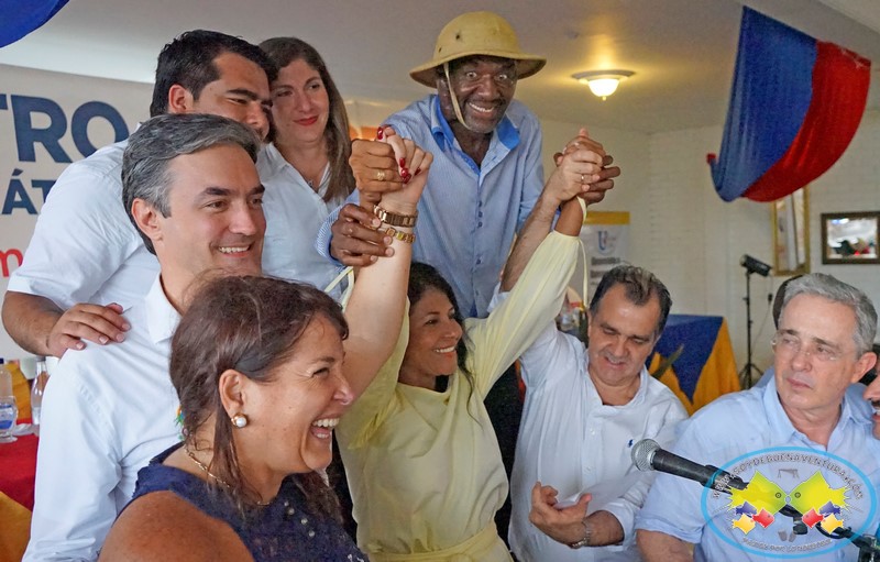 Centro Democrático entregó Aval a Elvia Lucy Abonce Branca