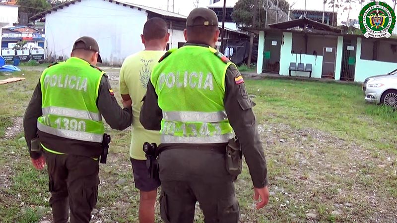 La Policía capturó siete personas por diferentes delitos e incautó gran cantidad de chorizo y leche no actos para el consumo humano