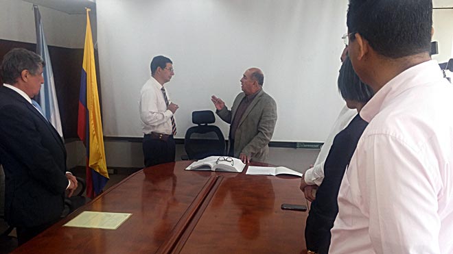 Gobernador designa a Jairo Corchuelo como Director del HUV tras la renuncia de Jaime Rubiano