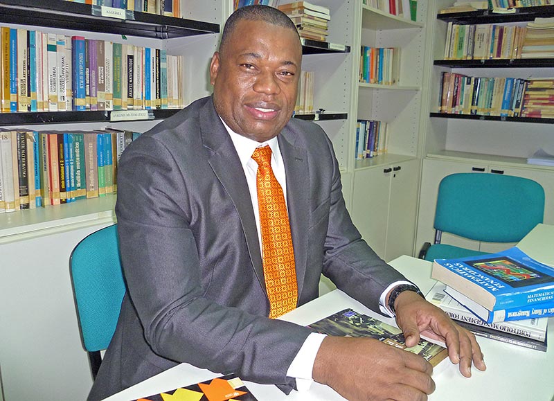 Hoja de vida y propuestas del candidato a rector de Unipacífico Edinson Caicedo Cerezo