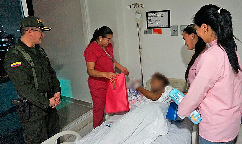 Profesionales de la salud de la Policía Nacional  atendieron una mujer en trabajo de  parto en Buenaventura