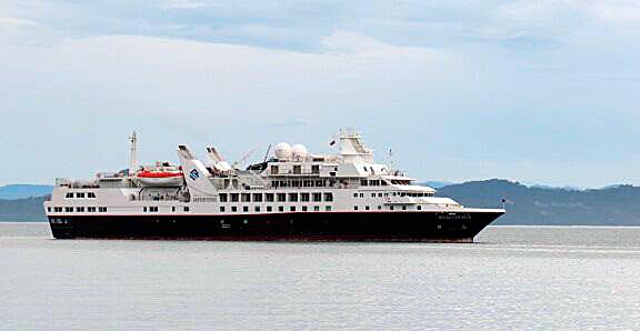Crucero internacional Silver Explorer visitó las aguas del pacífico chocoano