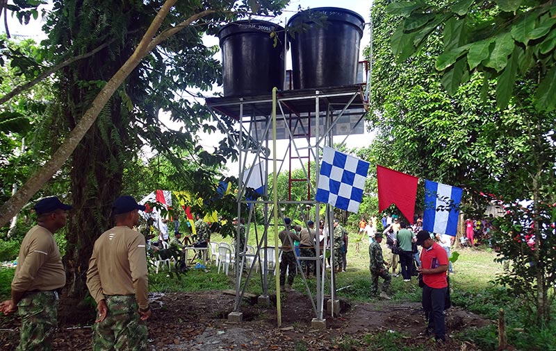 Armada Nacional entrega en funcionamiento pozo de agua  que beneficiará familias de Tumaco