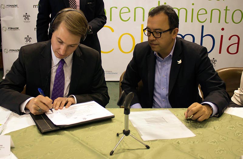 La aceleradora de emprendimiento más grande del mundo firma alianza con el SENA