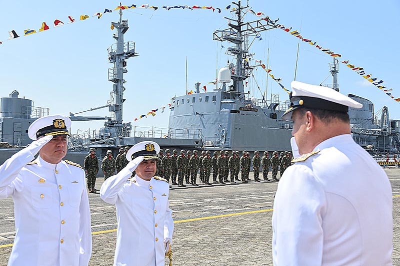Contralmirante Paulo Guevara Rodríguez, nuevo comandante de la Fuerza Naval del Pacífico