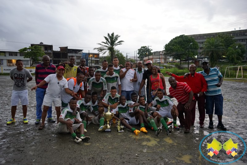 EL Litoral 'vibró' con el fútbol del Pacífico, la Selección Tumaco se llevó la corona