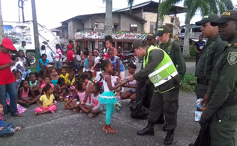 Distrito Especial de Policía Buenaventura llevó felicidad a gran cantidad de ni&ntilde;os y ni&ntilde;as