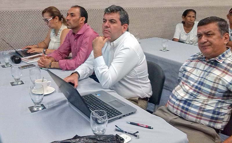 Gobernación del Valle y el Centro Nacional de la Productividad socializaron proyecto de pesca en Buenaventura