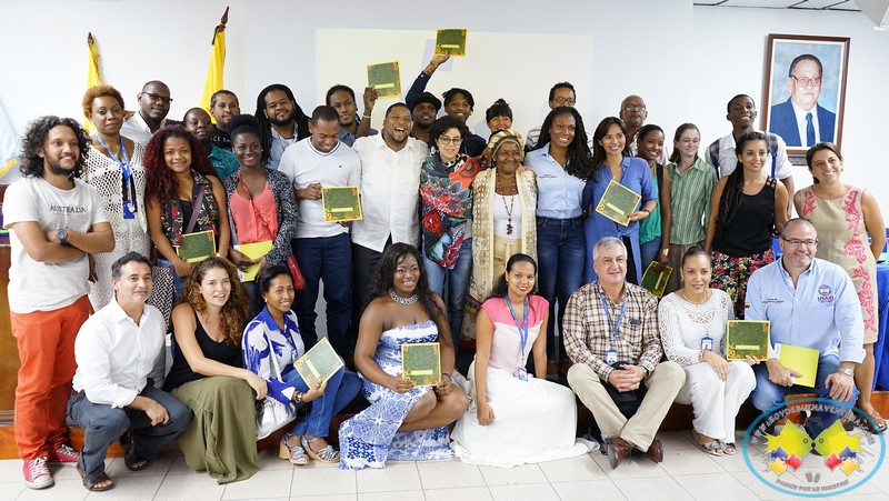 Comfandi realizó clausura de convenio de emprendimiento cultural con USAID en Buenaventura
