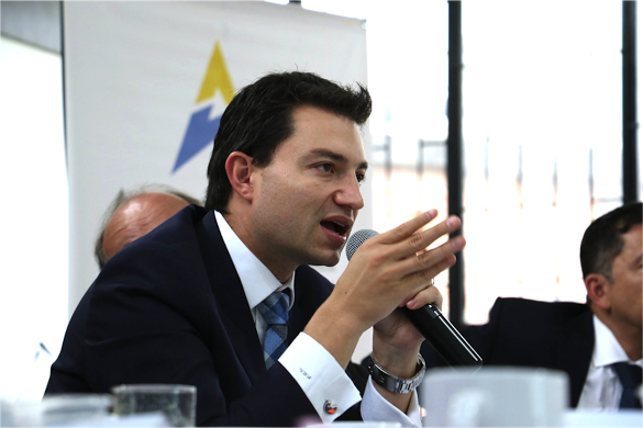 Presentación de la Auditoría General de la República en el XVIII Congreso Nacional "El Control Fiscal para la Paz"