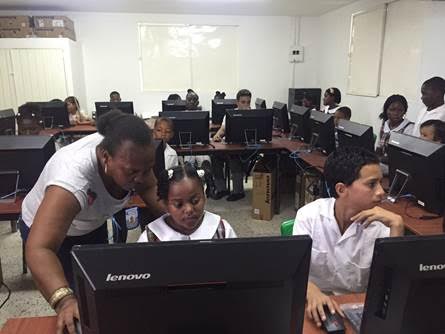 Prosperidad Social entregó una sala informática para jóvenes de la Institución Educativa Las Américas del barrio Carlos Holmes Trujillo