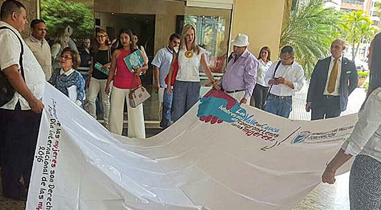 ¿En qué se comprometen los hombres con las mujeres en el Día Internacional de la Mujer?, Campa&ntilde;a Gobernación del Valle del Cauca