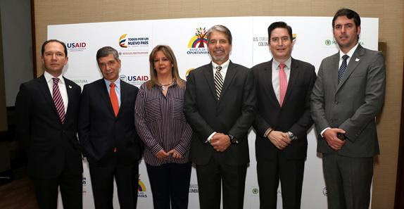 EEUU presentó servicios financieros por más de USD $ 100 millones para población rural de Colombia afectada por conflicto