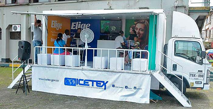 Se encuentra en Buenaventura la unidad móvil del ICETEX