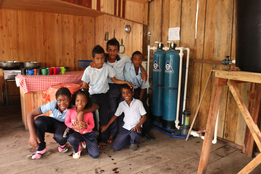Al Centro Educativo, La Ensenada de Iscuandé llegó el agua potable