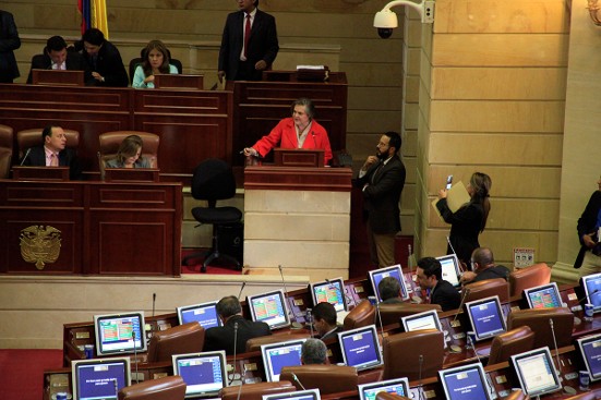 Aprobado en Cámara de Representantes proyecto de Ley que amplía recargo nocturno a trabajadores colombianos