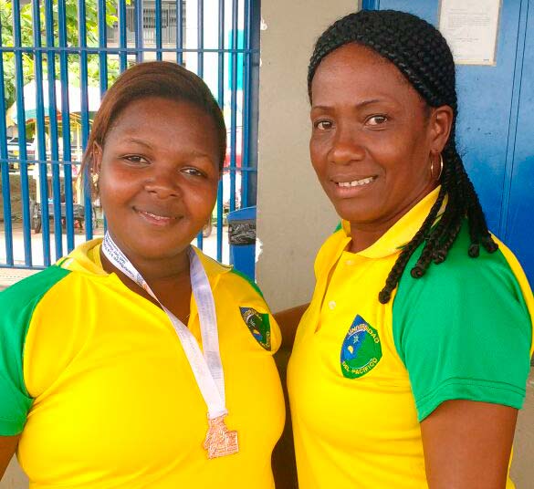 La Unipacífico obtuvo medallas de plata y bronce en Karate-Do y atletismo en los Juegos Nacionales Universitarios