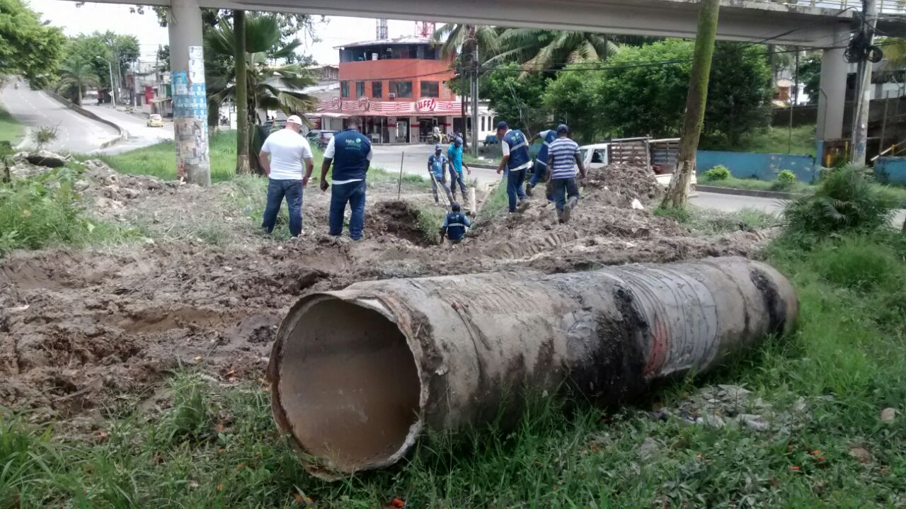 Hidropacífico repara fugas en tubería de 24 pulgadas
