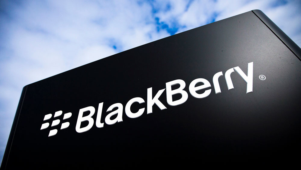 Ahora sí, adiós a los smartphones de BlackBerry: la marca pasa a manos de la empresa china TCL