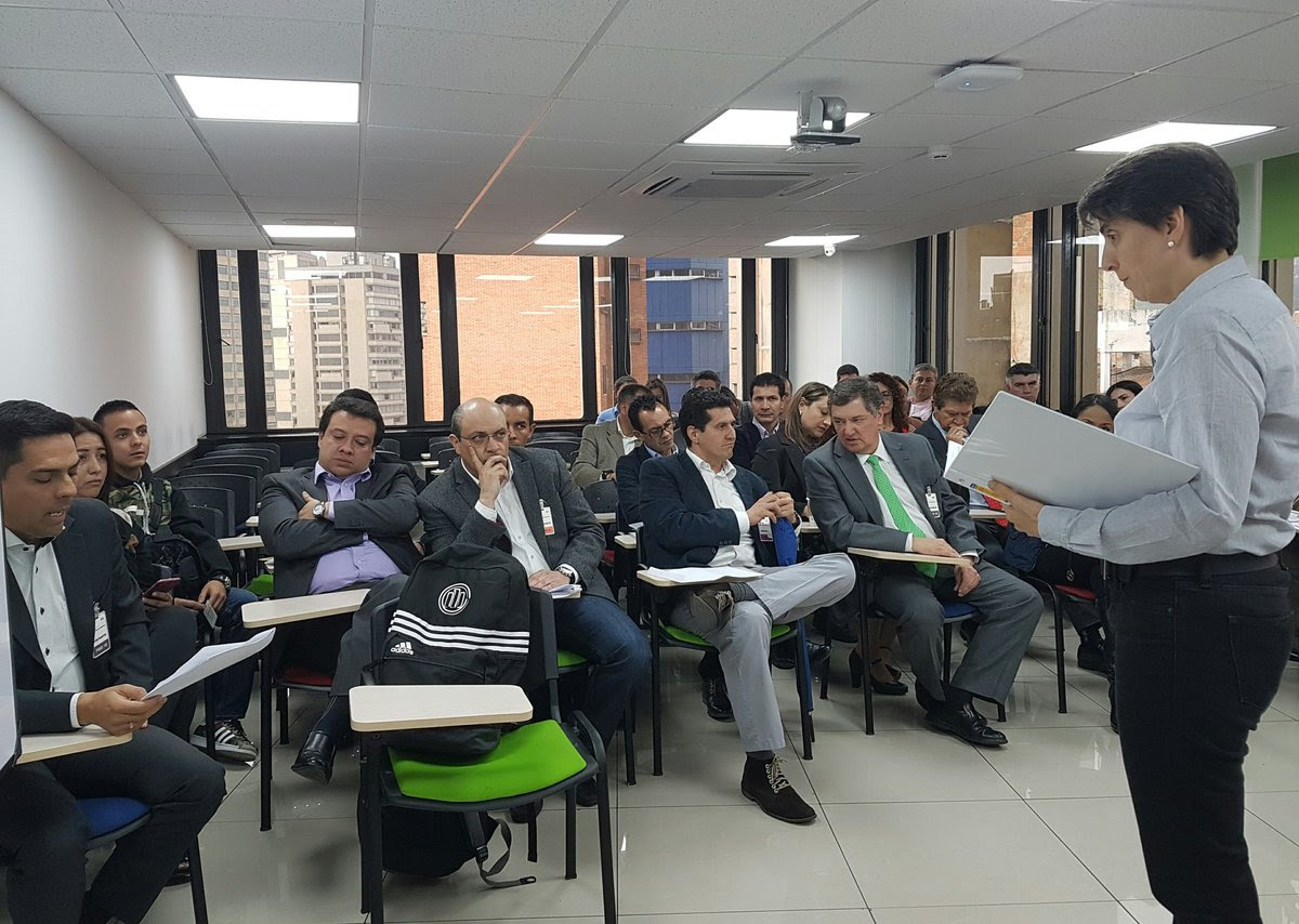 12 proveedores prestarán a las entidades estatales el servicio de intermediarios de seguros