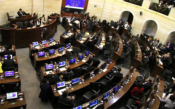 Aprobado en último debate proyecto que busca castigar a los hijos que maltraten o abandonen a sus esposas o padres con indignidad sucesoral