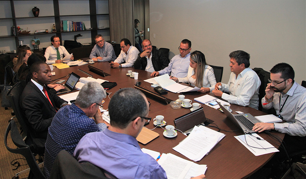 Ministerio de Transporte y Cruzada Nacional Camionera informan que no hay paro de transportadores