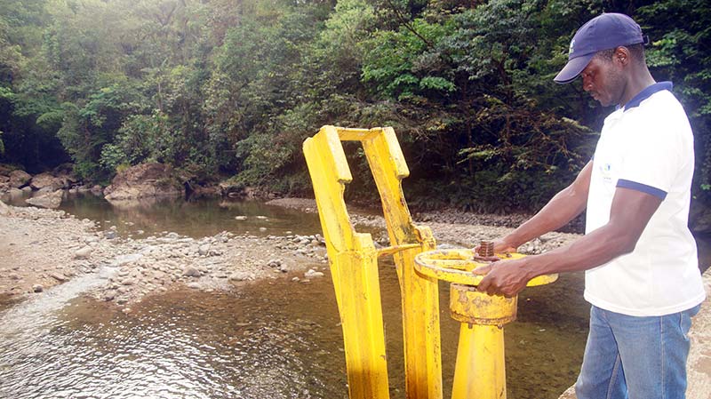 El servicio de acueducto del Distrito de Buenaventura ineficiencia diaria
