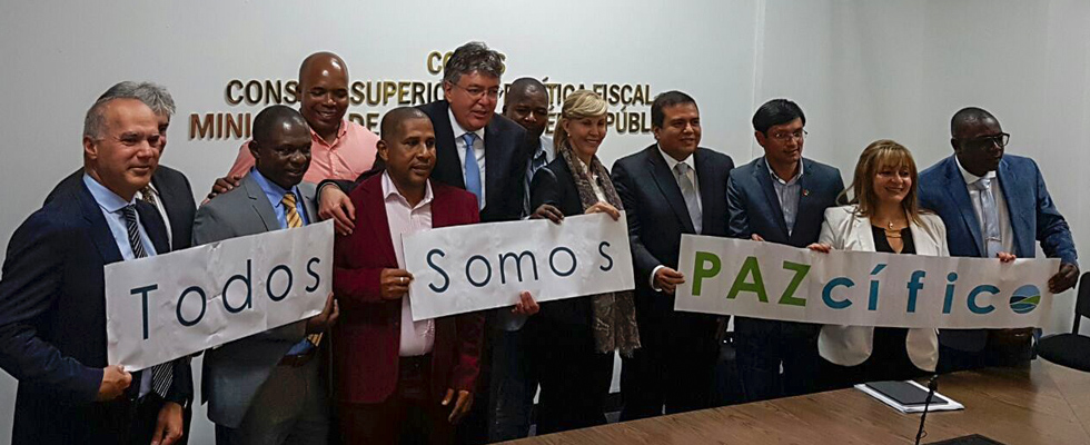 Gobierno Colombiano firma créditos por USD 358 millones de dólares con la banca Multilateral para inversiones del  Plan Todos Somos Pazcífico