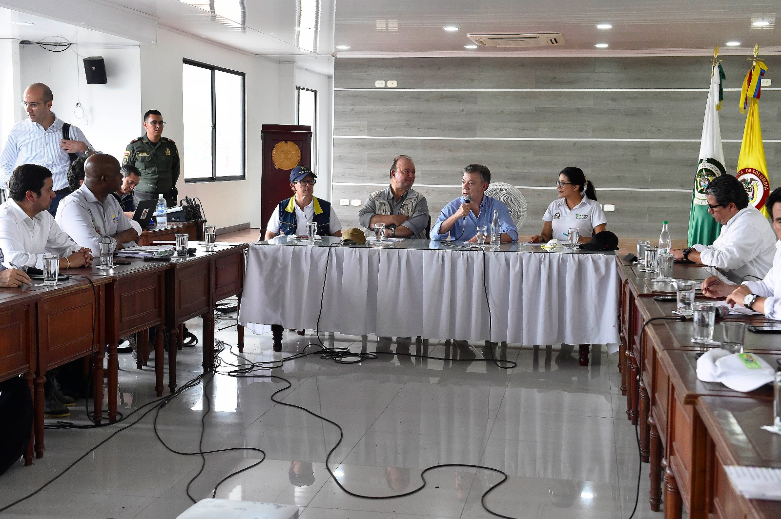 Gobierno abre centros de recepción de donaciones en especies con listado específico de productos