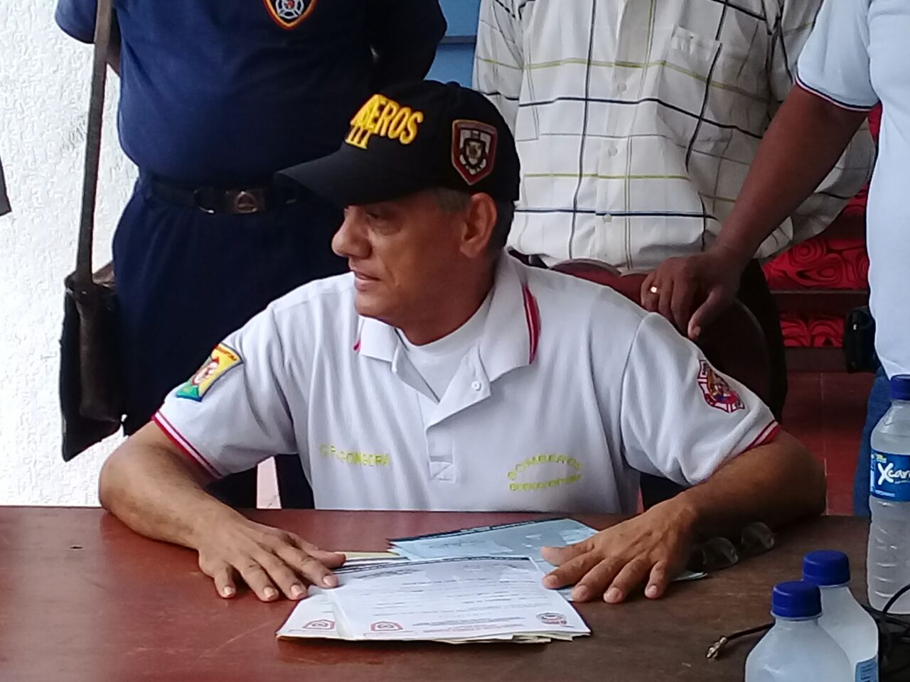 Bomberos de Buenaventura denuncian falsificación de certificados de seguridad en establecimientos comerciales