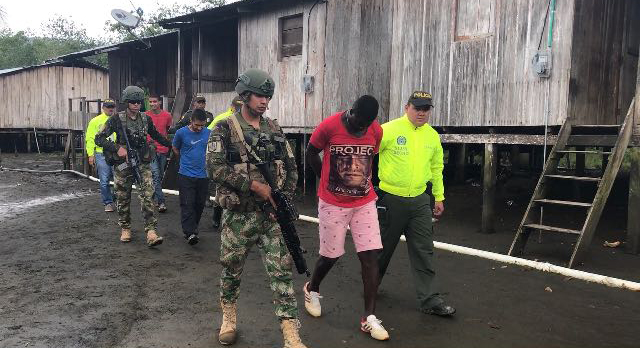 Fueron capturados 4 presuntos integrantes del “clan del golfo” en Bahía Solano, Chocó