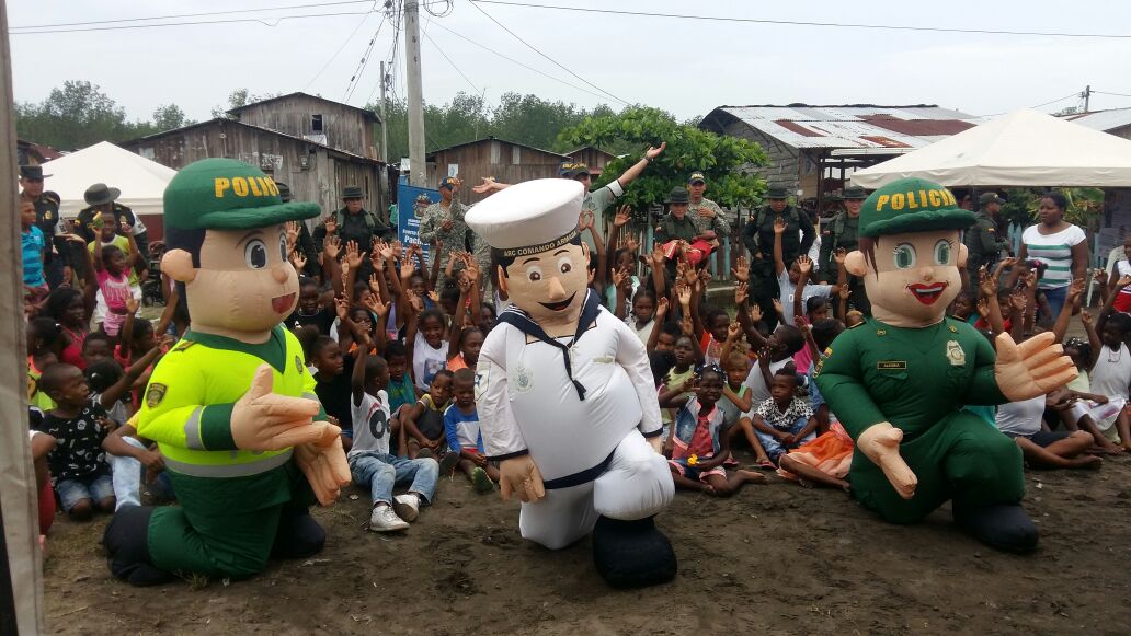 La Armada Nacional benefició más de nueve mil personas con servicios gratuitos de salud, recreación y deporte