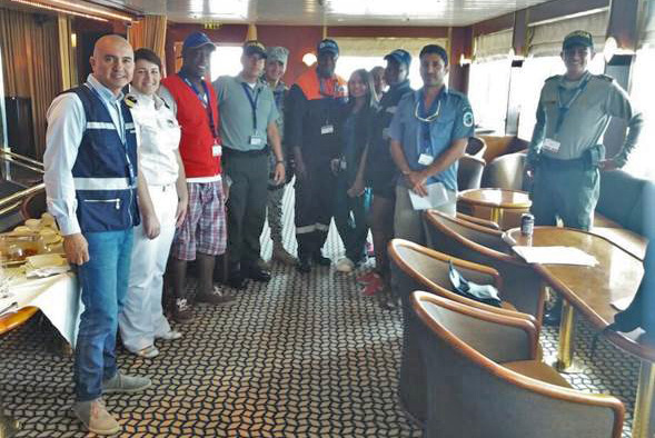 Dimar visitó el Crucero Hanseatic a su paso por Isla Gorgona