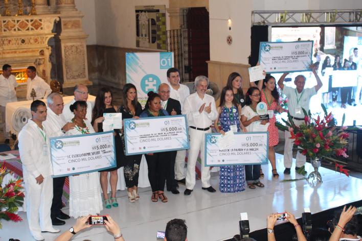 La Normal Superior Juan Ladrilleros de Buenaventura obtuvo segundo lugar en el Premio Iberoamericano de Educación en Derechos Humanos