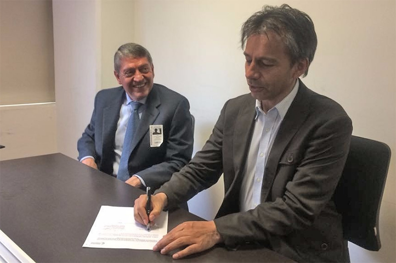 Minambiente y Cenipalma firman contrato de recursos genéticos para el desarrollo competitivo de la palma de aceite en Colombia