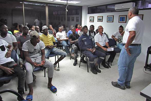 Dimar promueve la formación entre los transportadores de pasajeros de Buenaventura