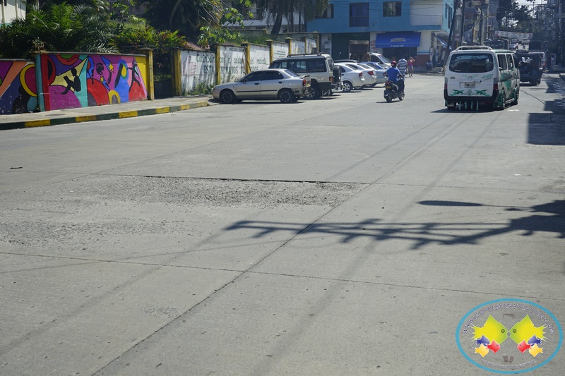 Losas que presentan fallas en la Calle 5 será reparadas