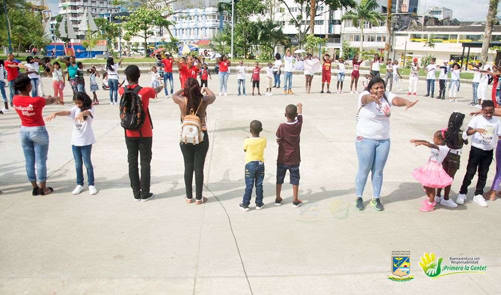 Se conmemoró el día de las manos rojas en Buenaventura