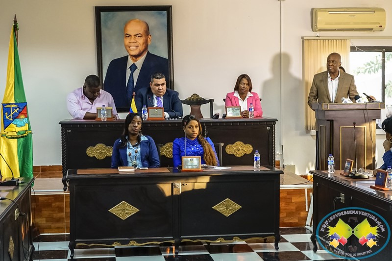 Alcalde Distrital instaló el primer periodo de sesiones ordinarias del Concejo de Buenaventura