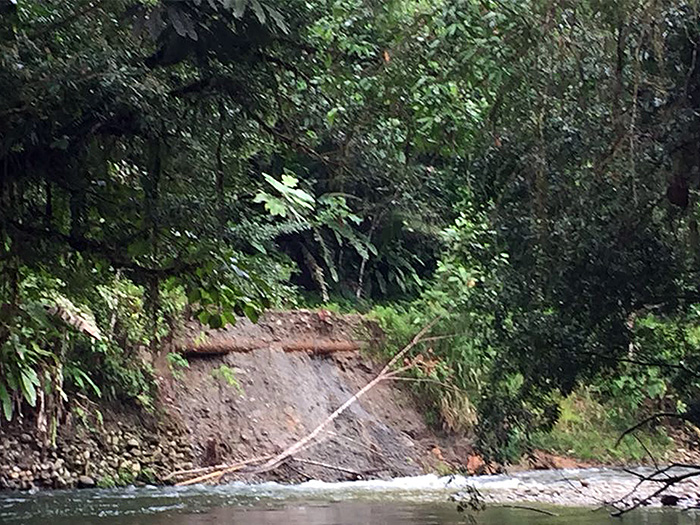 Habitantes de San Cipriano piden medidas urgentes para evitar desabastecimiento de agua por deslizamiento de tierras