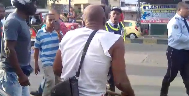 Persona que atropelló en moto a una Agente de Tránsito sería acusado por agresión a servidor público