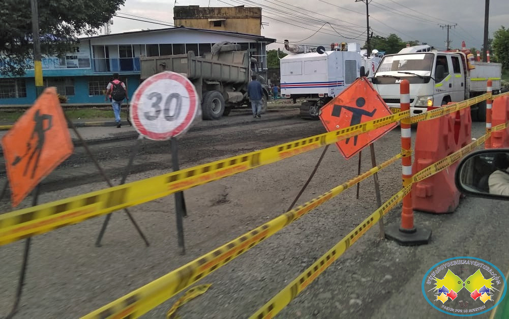 Si no hay celeridad en las obras de la Autopista Simón Bolívar, conductores del servicio público irían a cese de actividades