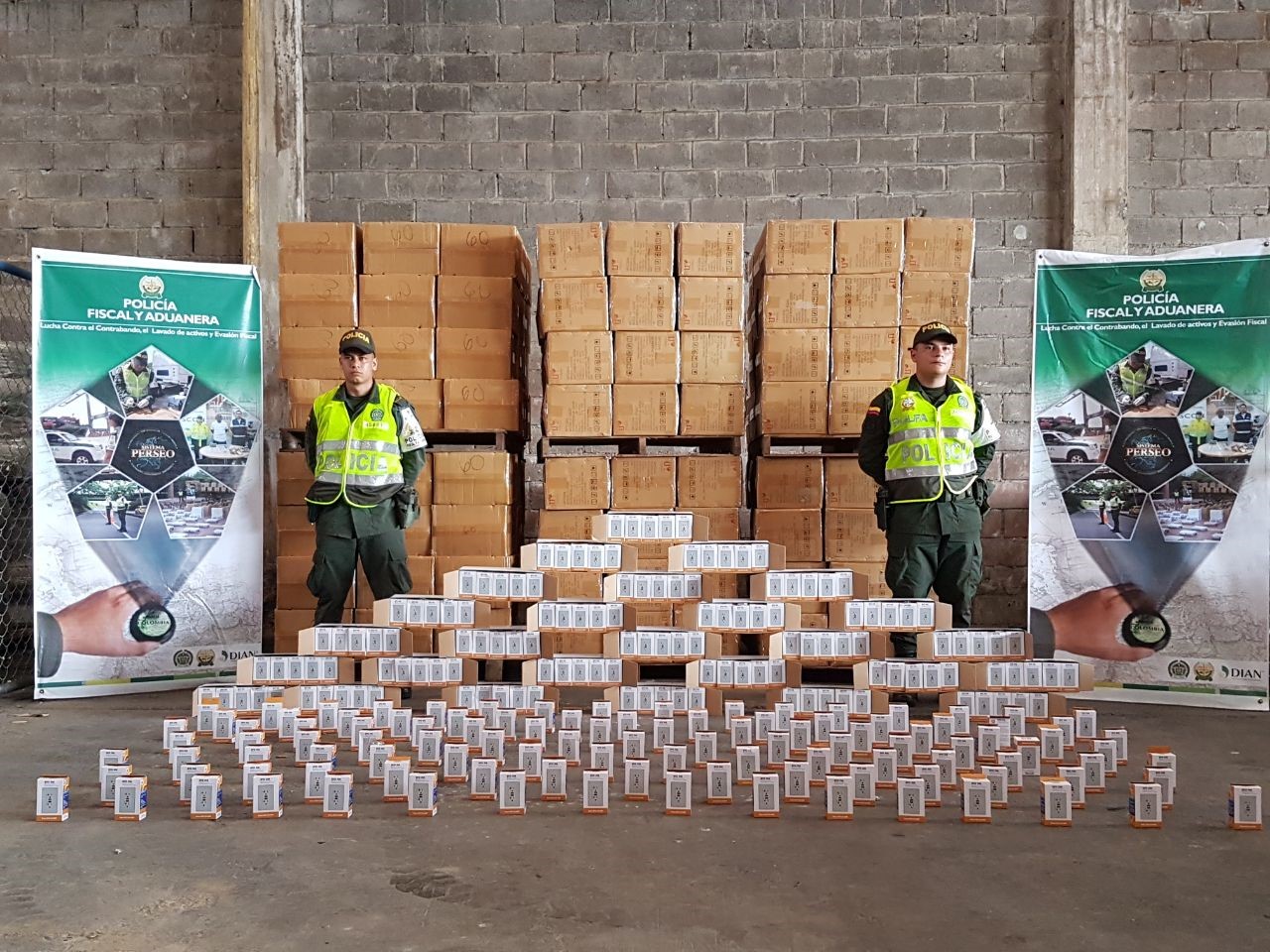 La DIAN y la POLFA propinaron nuevo golpe al contrabando en Buenaventura