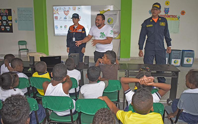 La Armada Nacional inició proyecto de impacto ecológico en Tumaco