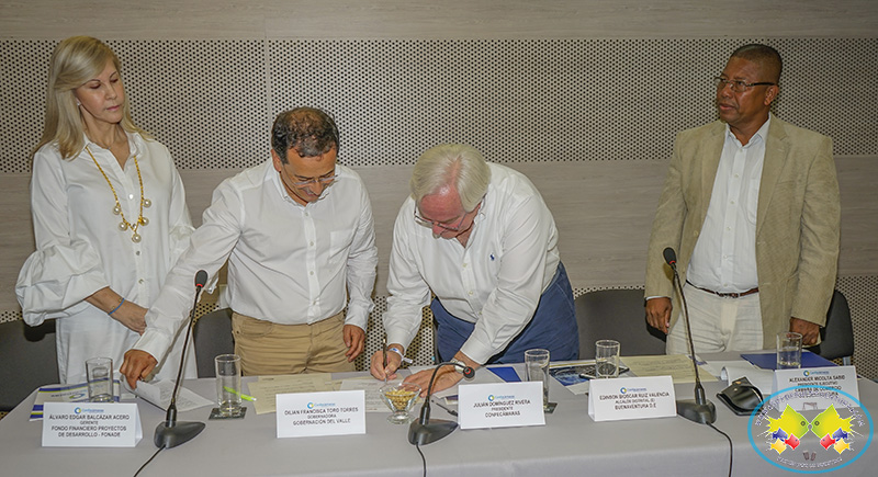 Fonade y Confecámaras firmaron alianza para mejorar transparencia en procesos contractuales